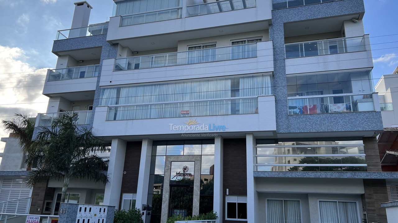 Apartment for vacation rental in Bombinhas (Mariscal)