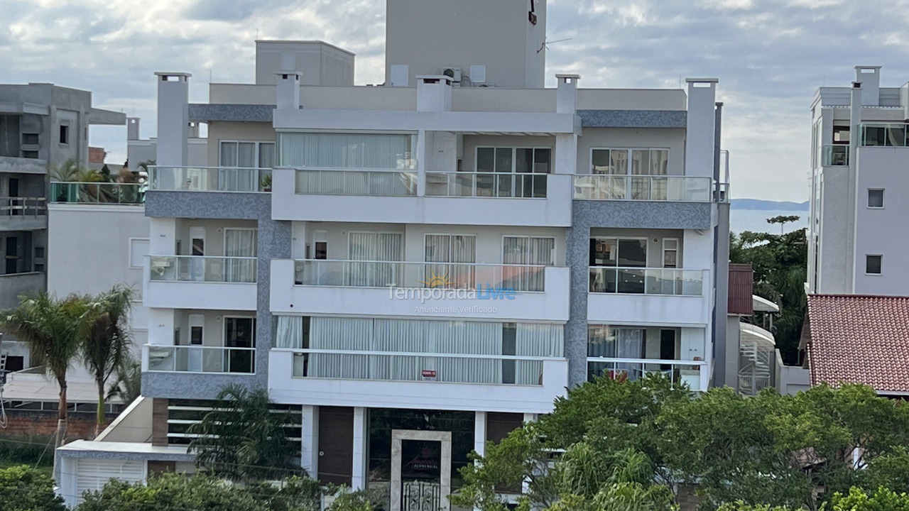 Apartment for vacation rental in Bombinhas (Mariscal)