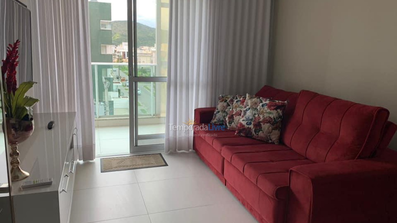 Apartamento para alquiler de vacaciones em Governador Celso Ramos (Praia de Palmas)