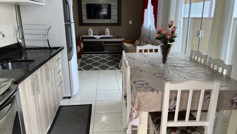 Apartamento Térreo 02 dormitórios na Praia do Canto Grande