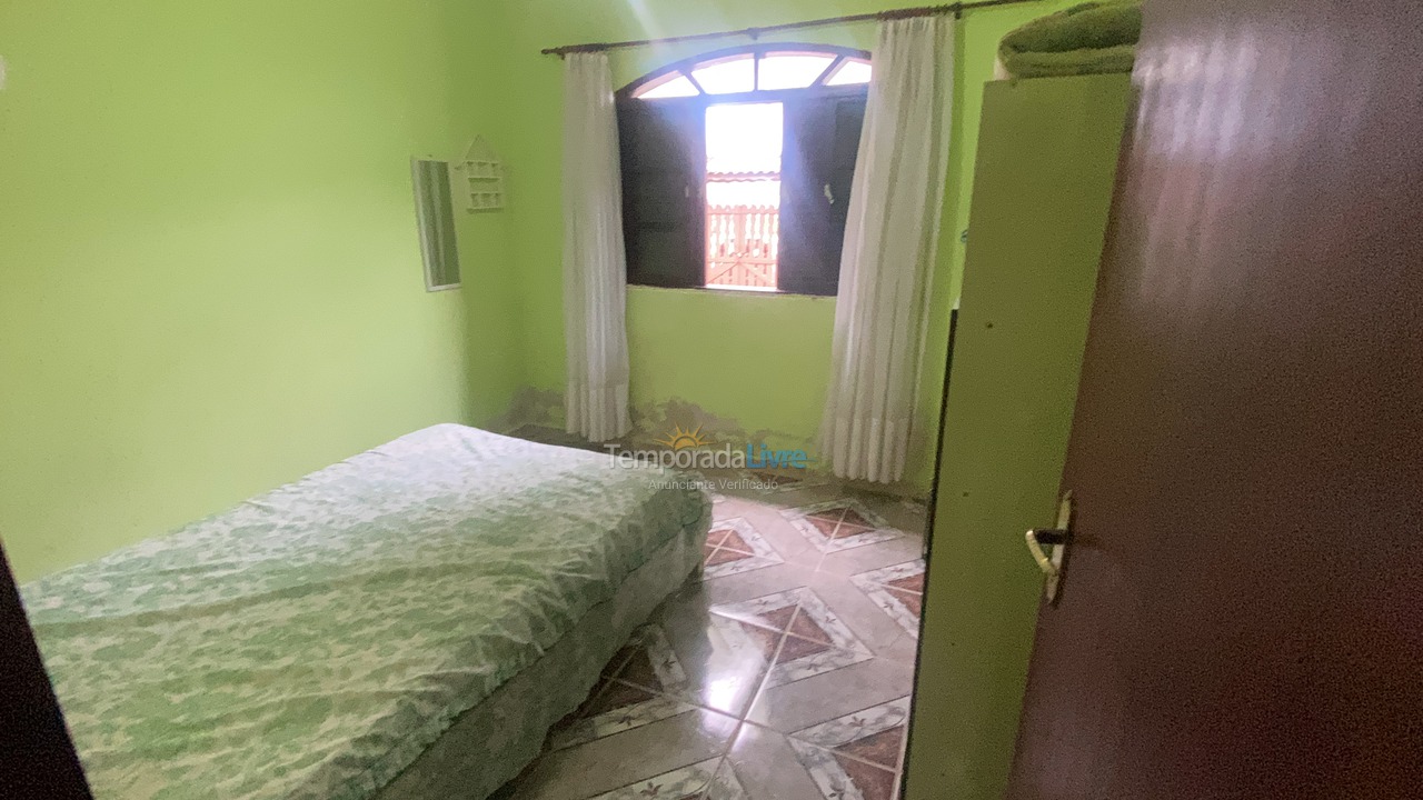 Casa para alquiler de vacaciones em Itanhaém (Balneário California)