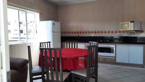 Apartamento a poucos metros da praia