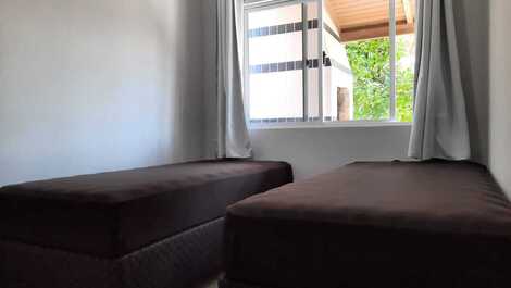 Apartamento a poucos metros da praia