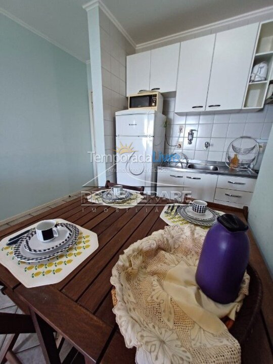 Casa para aluguel de temporada em Florianopolis (Canasvieiras)