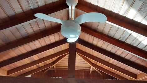 Praia de Jurerê - Apartamento 69 no Residencial Ilha de Santa Catarina