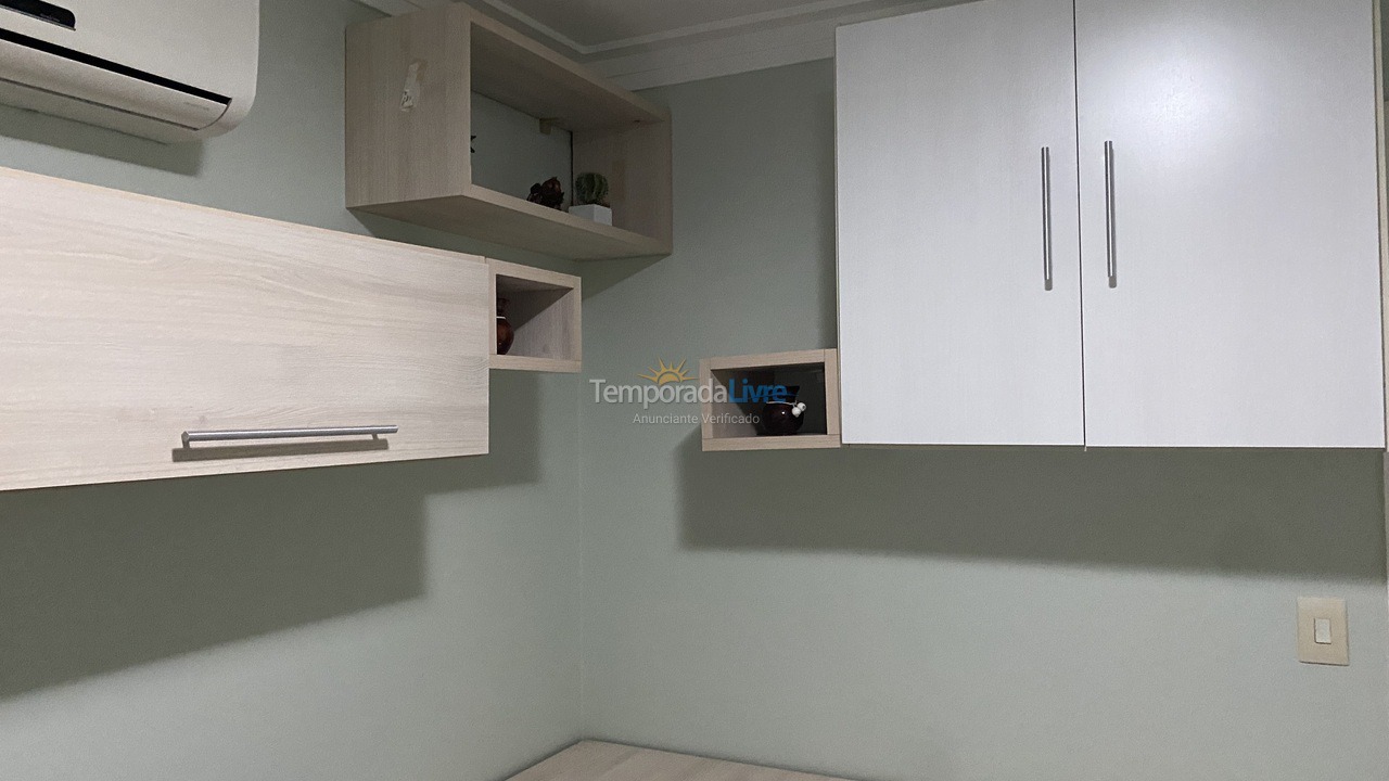 Apartamento para alquiler de vacaciones em Bombinhas (Praia de Bombas)