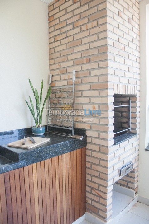 Apartamento para aluguel de temporada em Ubatuba (Itaguá)