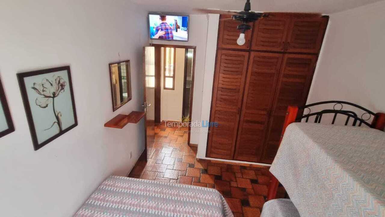 Apartamento para aluguel de temporada em Ubatuba (Praia Grande)