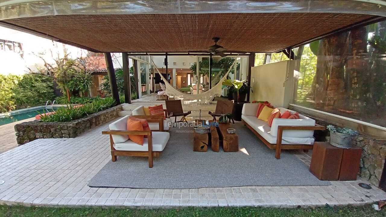 House for vacation rental in São Sebastião (Praia da Baleia)