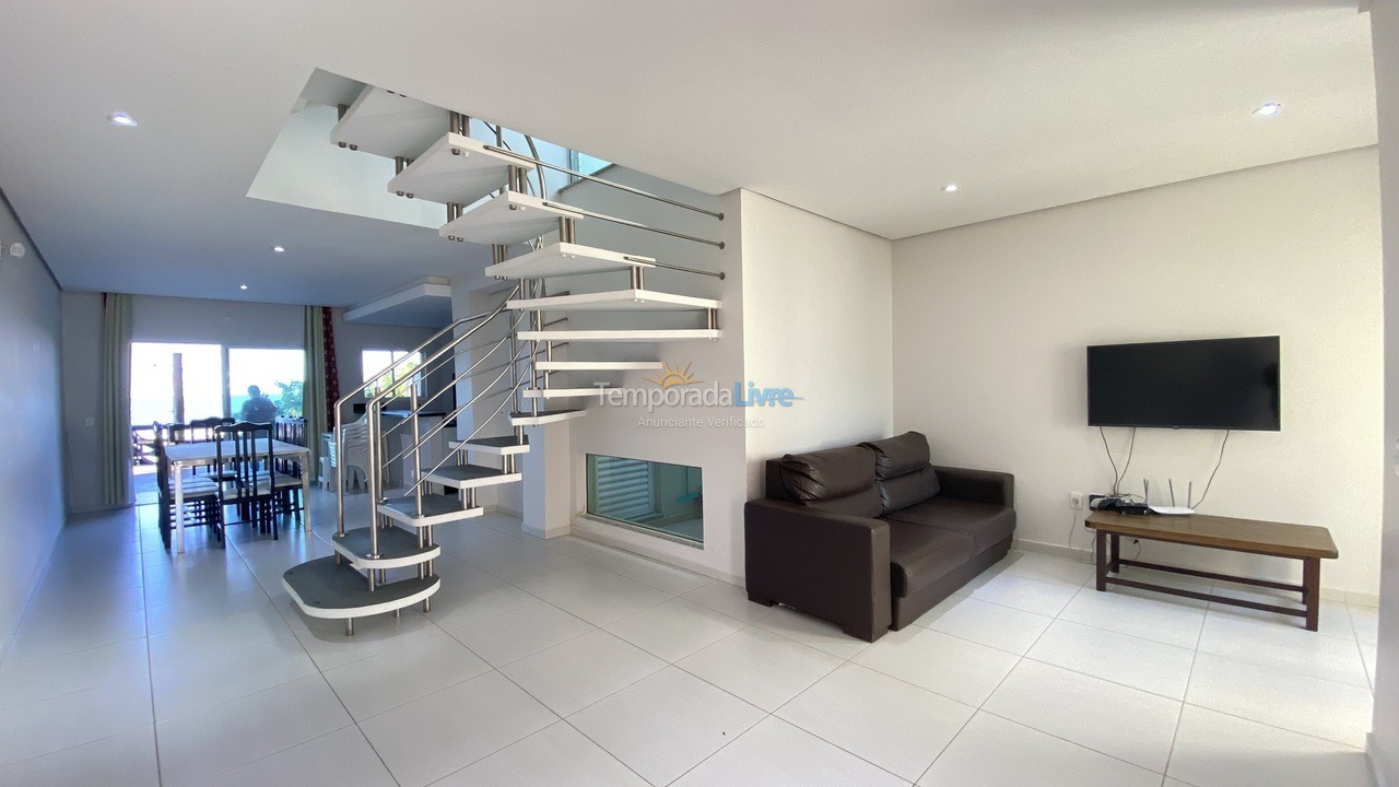 Casa para aluguel de temporada em Bombinhas (Canto Grande)