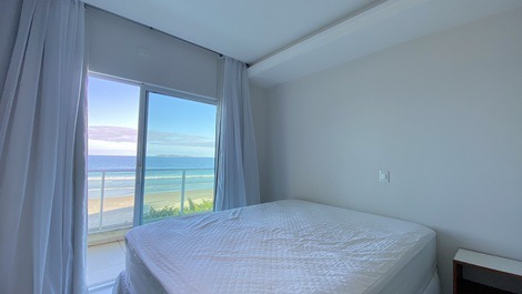 Triplex beira mar praia de Canto Grande (mar de fora)