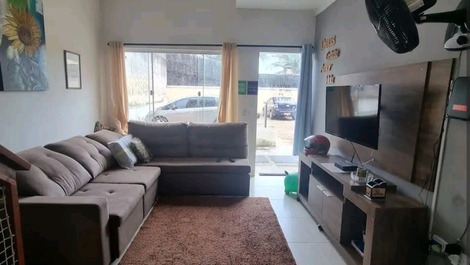 Casa cerca de la playa Martim de Sá