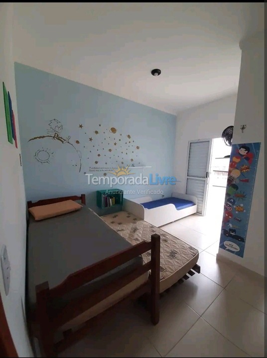 Casa para alquiler de vacaciones em Caraguatatuba (Praia Martim de Sá)