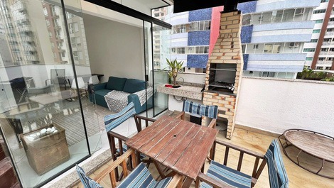 Ed. Sommer: 2 dormitorios / piscina y barbacoa privada / aire acondicionado /