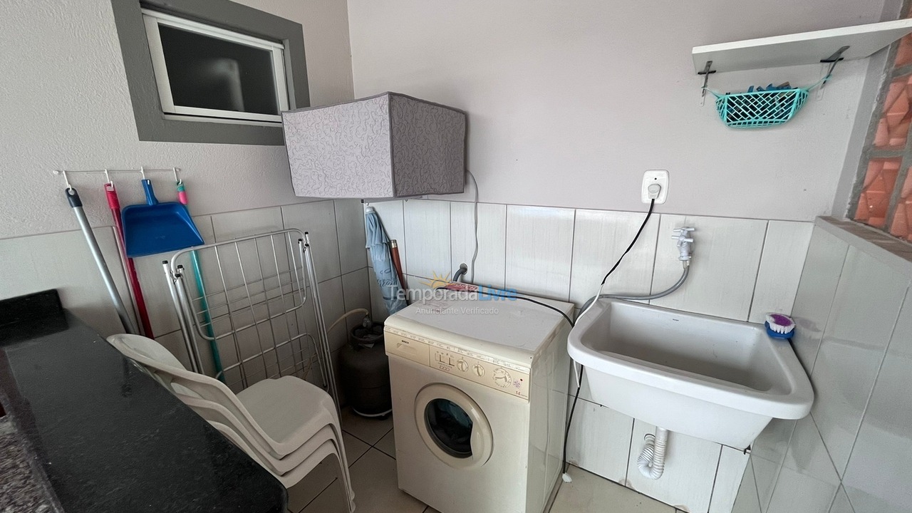 Casa para aluguel de temporada em Bombinhas (Canto Grande)