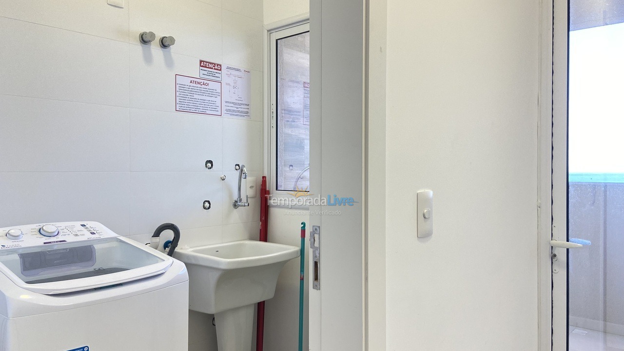 Apartamento para aluguel de temporada em Bombinhas (Canto Grande)