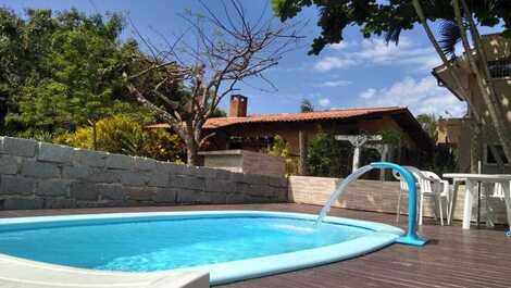 Holiday homes rental with 5 bedrooms and swimming pool, Canto Grande