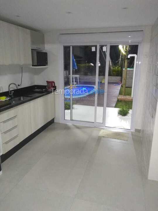 House for vacation rental in Bombinhas (Canto Grande)