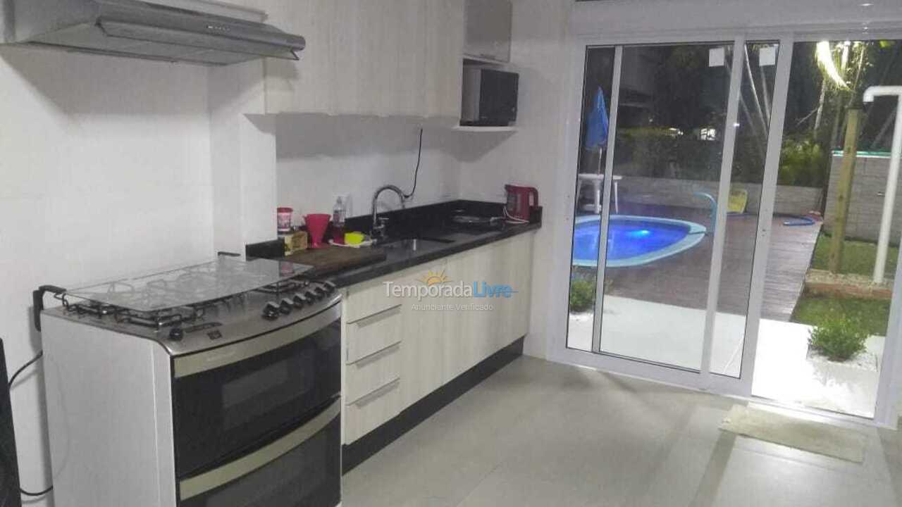 House for vacation rental in Bombinhas (Canto Grande)