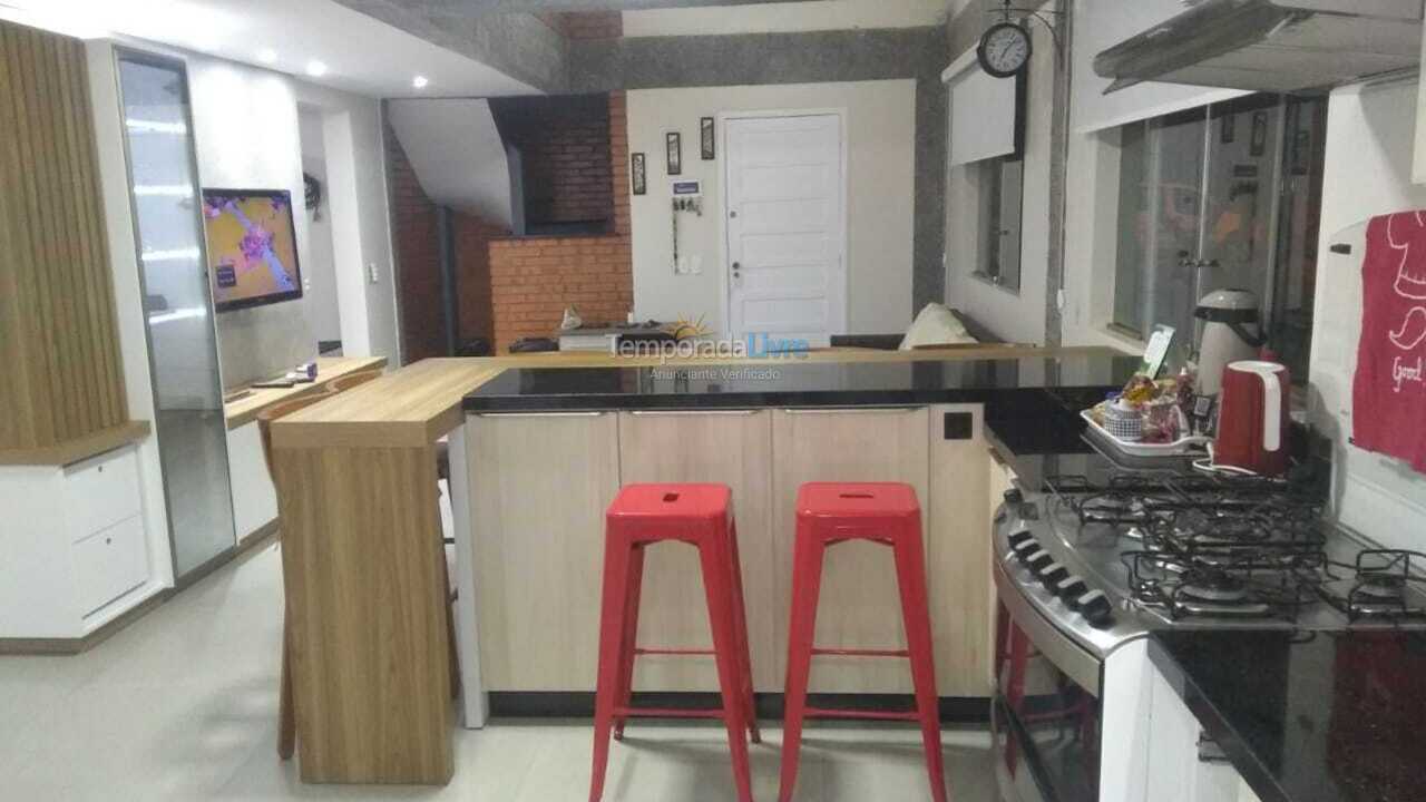 House for vacation rental in Bombinhas (Canto Grande)