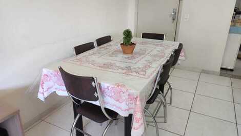 AP GRANDE. 02 HABITACIONES CON AIRE ACONDICIONADO. EN LA NOBLE REGIÓN DE PRAIA DA ENSEADA.