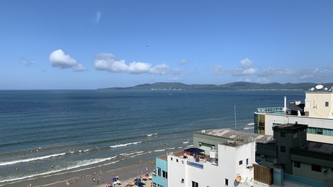 Apartamento para alugar em Itapema - Meia Praia