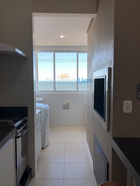 Apartamento para aluguel de temporada em Itapema (Meia Praia)