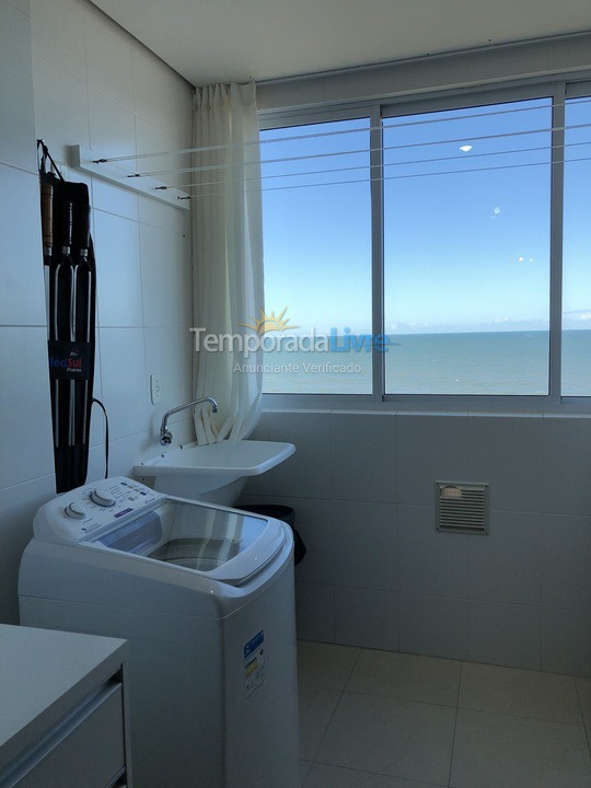 Apartamento para aluguel de temporada em Itapema (Meia Praia)