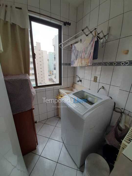 Apartamento para aluguel de temporada em Itapema (Meia Praia)