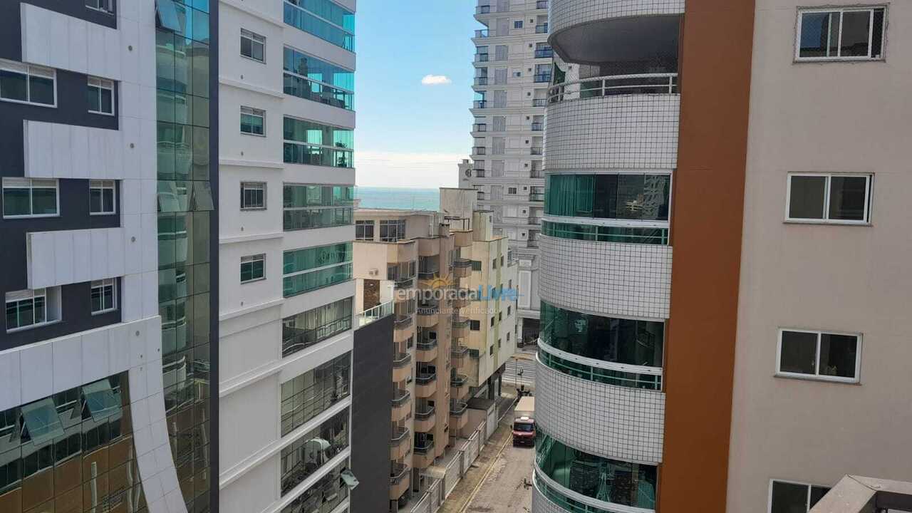 Apartamento para aluguel de temporada em Itapema (Meia Praia)