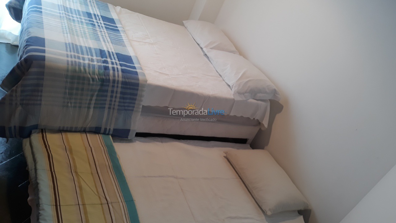 Casa para aluguel de temporada em Ubatuba (Praia das Toninhas)