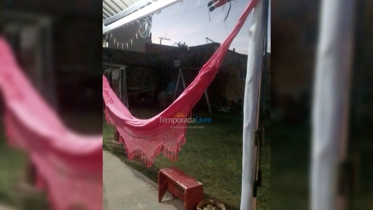 Casa para alquiler de vacaciones em Imbituba (Vila Nova Alvorada)