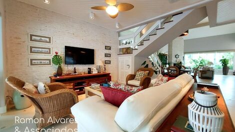 CASA PE NA AREIA EN MÓDULO 05 RIVIERA DE SÃO LOURENÇO