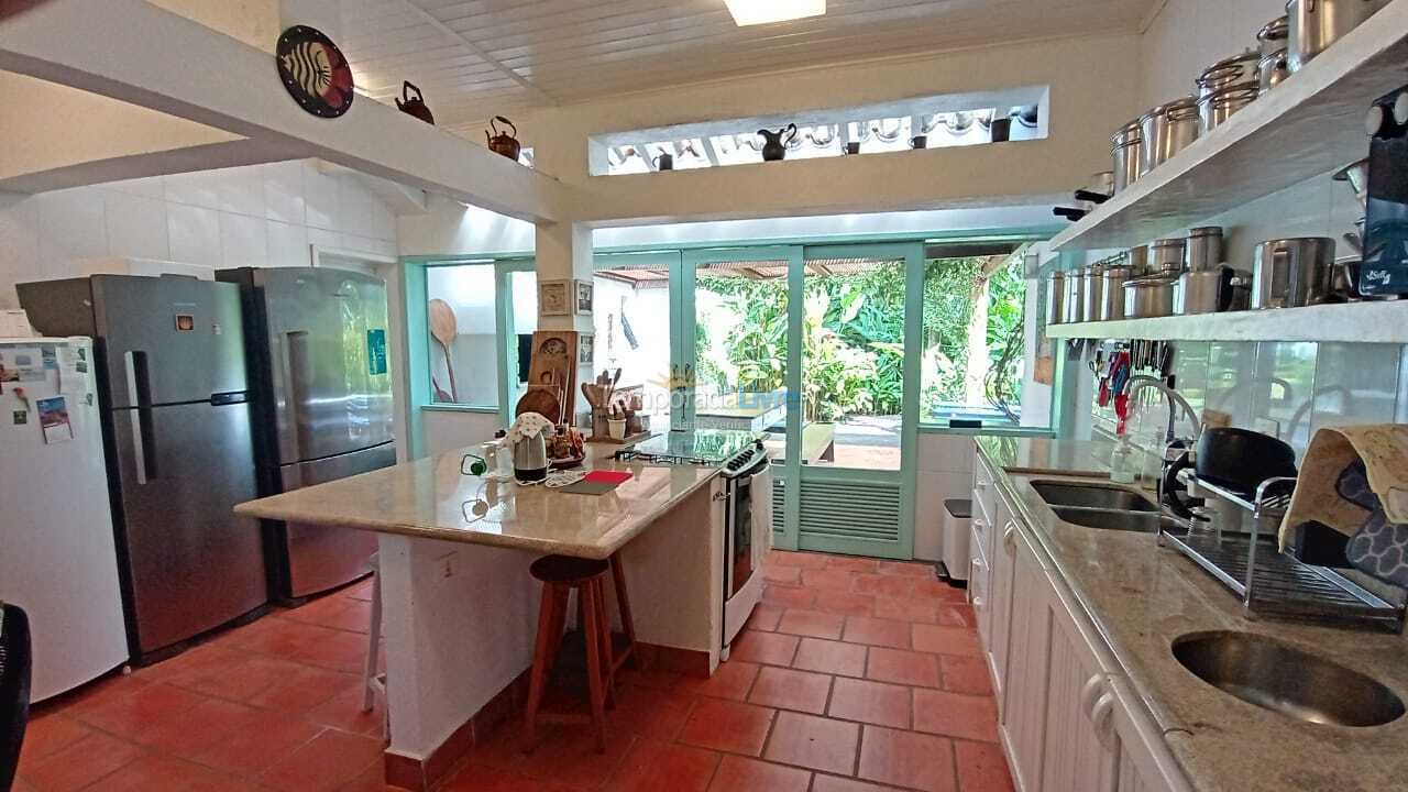 House for vacation rental in São Sebastião (Praia da Baleia)