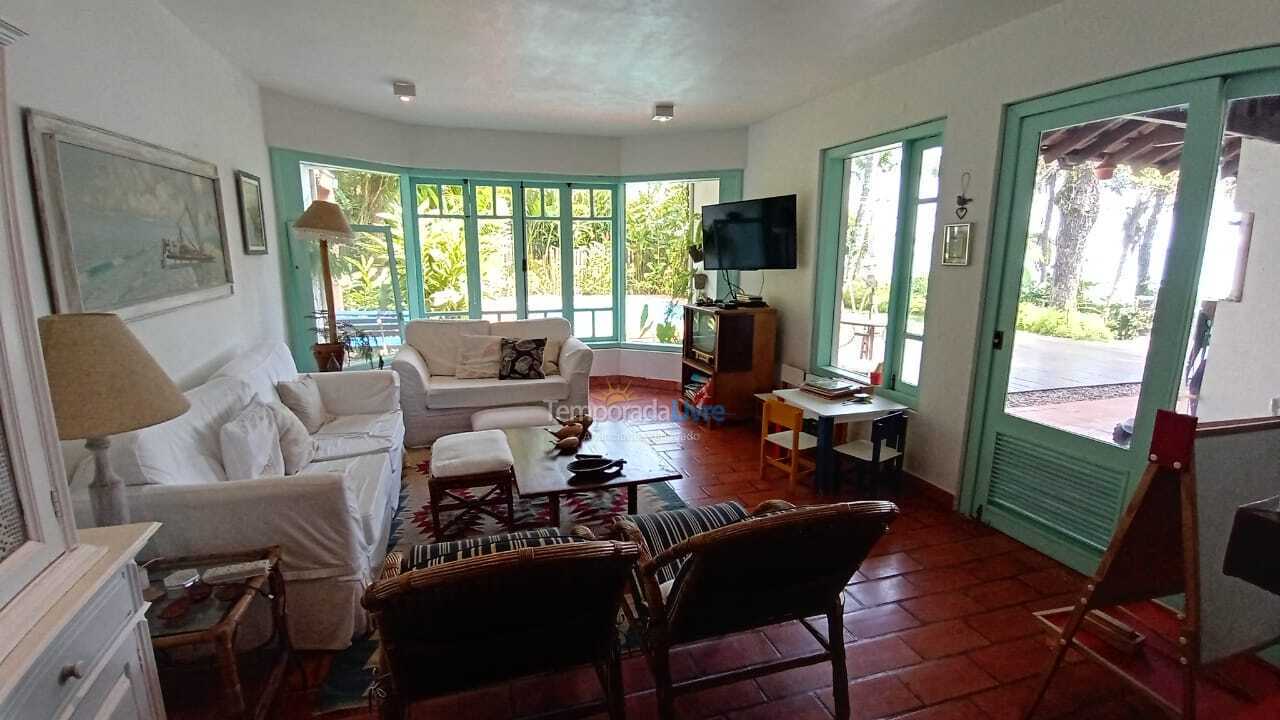 House for vacation rental in São Sebastião (Praia da Baleia)