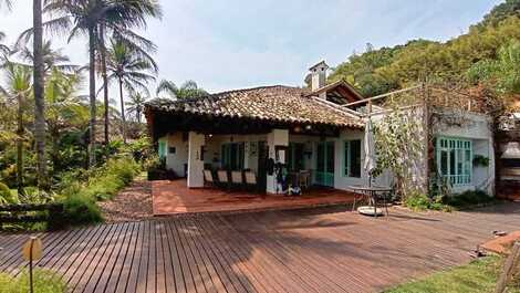 HOUSE IN CONDOMINIUM PÉ NA AREIA IN JUQUEHY