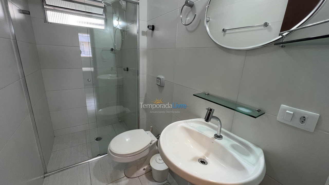 Apartment for vacation rental in Bombinhas (Praia de Bombas)