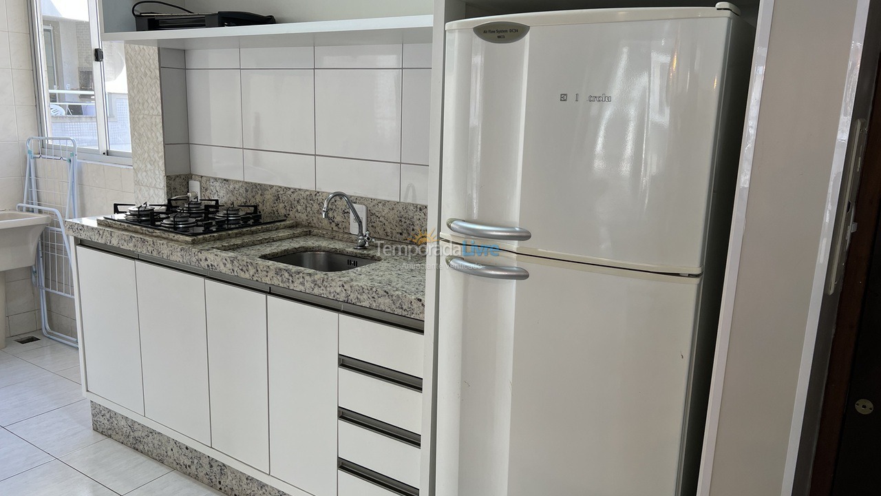 Apartment for vacation rental in Bombinhas (Praia de Bombas)