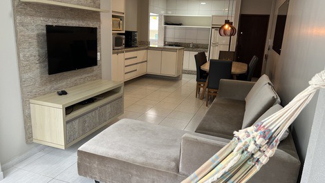 Large Apartment with 03 bedrooms in Praia de Bombas