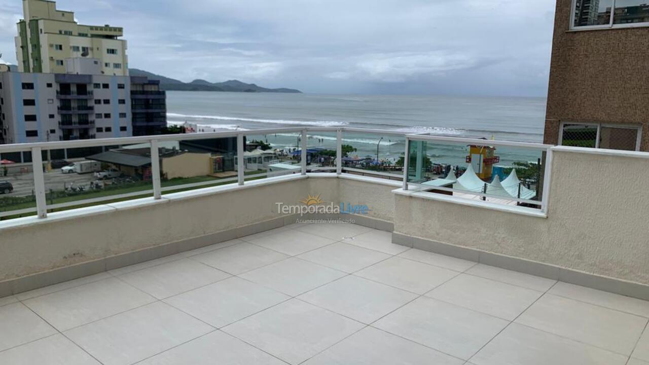 Apartment for vacation rental in Itapema (Meia Praia)