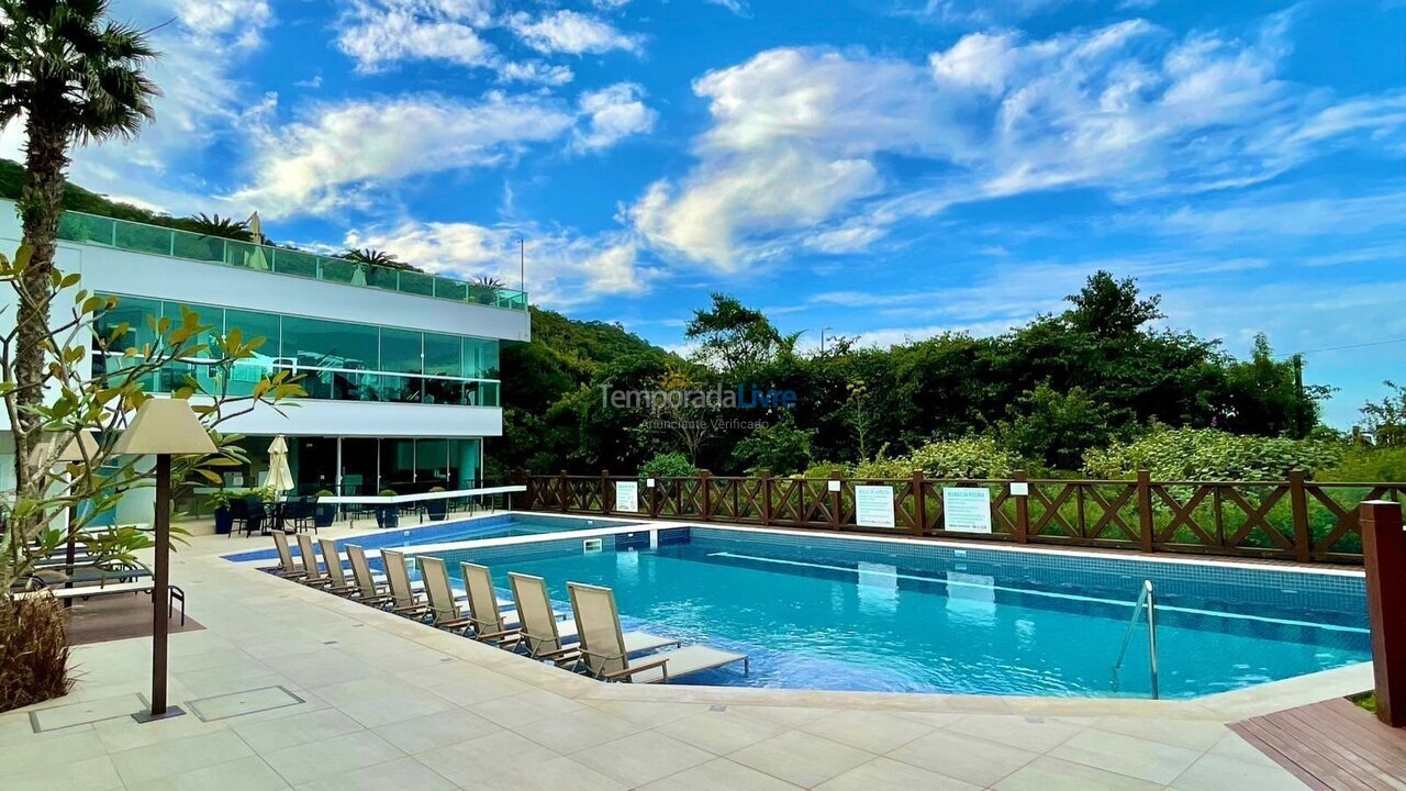 Apartment for vacation rental in Bombinhas (Praia de Bombas)