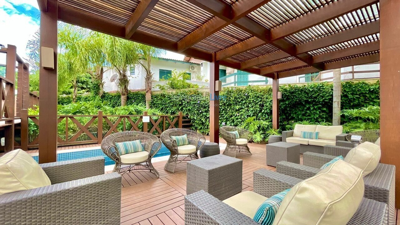 Apartment for vacation rental in Bombinhas (Praia de Bombas)