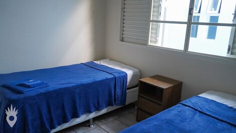 Quarto 2 - quádruplo com quatro camas de solteiro