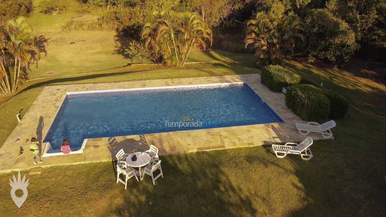 Casa para aluguel de temporada em Indaiatuba (Chácaras Videiras de Itaici)