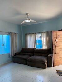 PARA 16 PERSONAS – PISCINA – AIRE ACONDICIONADO. – WIFI - 3 DORMITORIOS. - A 700 M. DE LA PLAYA