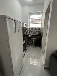 Beautiful Kitnet, Pitangueiras Center one block from the beach, Wi-Fi