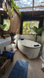 CHALÉ JATOBÁ - Com Hidromassagem SEM AQUECIMENTO + CAFÉ DA MANHÃ