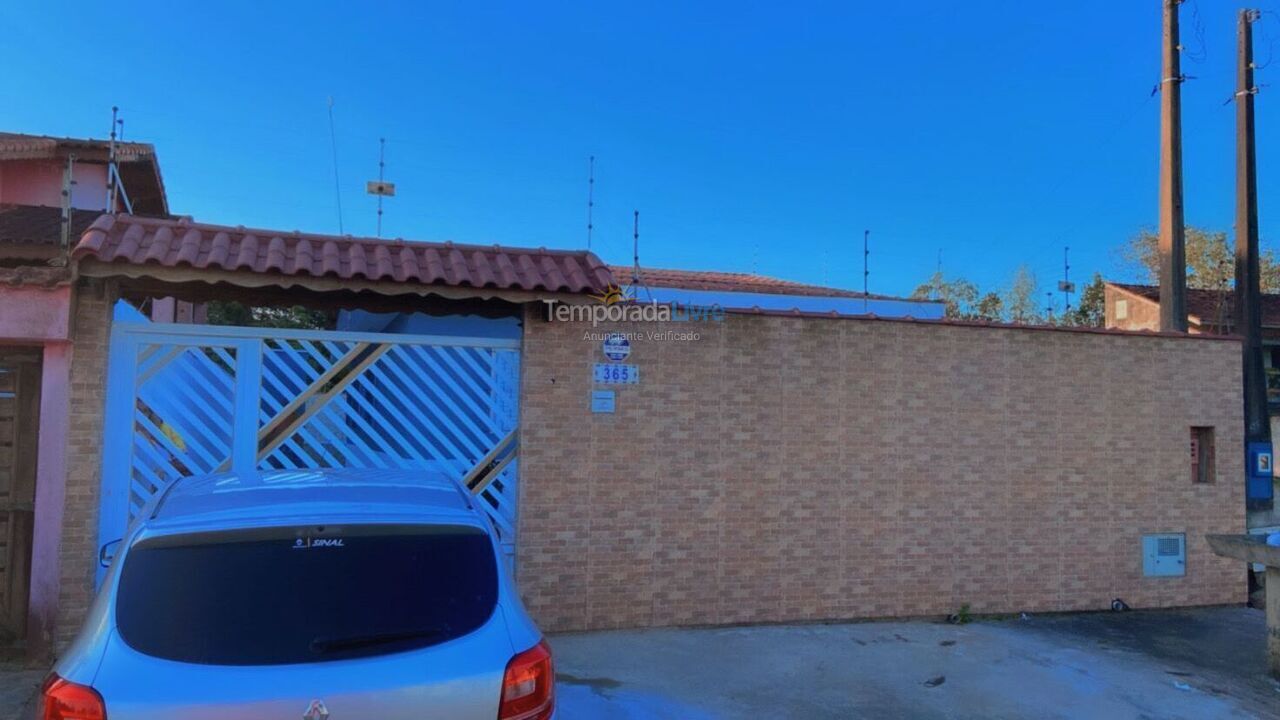 Casa para alquiler de vacaciones em Peruíbe (Estancia São José)