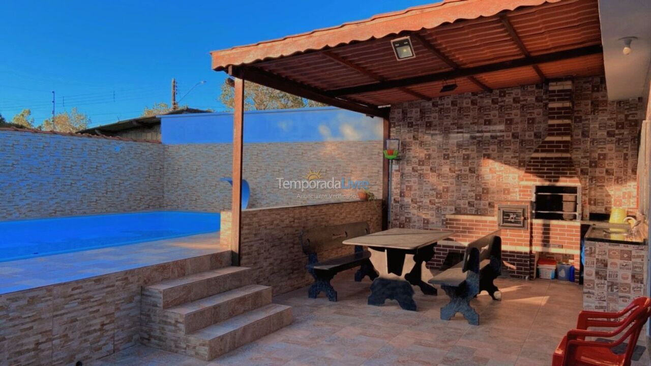 Casa para alquiler de vacaciones em Peruíbe (Estancia São José)