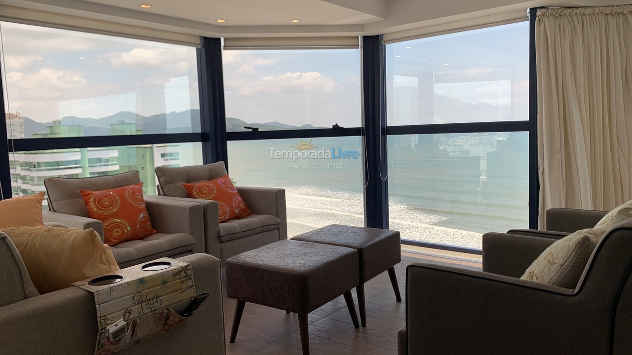 Apartment for vacation rental in Itapema (Meia Praia)